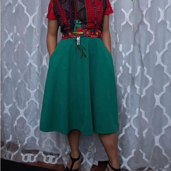 Guatemalan Dress - Picture 1 of 8